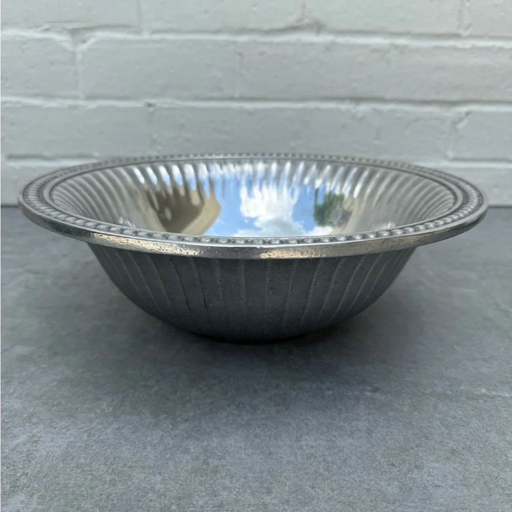 Wilton Armetale Flutes and Pearls Small Serving Bowl